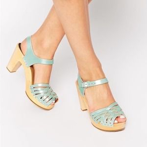 Swedish Hasbeen Mint Metallic Sky High Platform 38